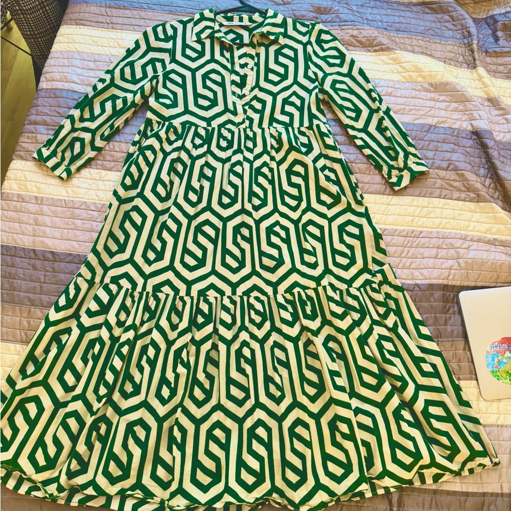 Zara Green Geometric womens cotton Dress